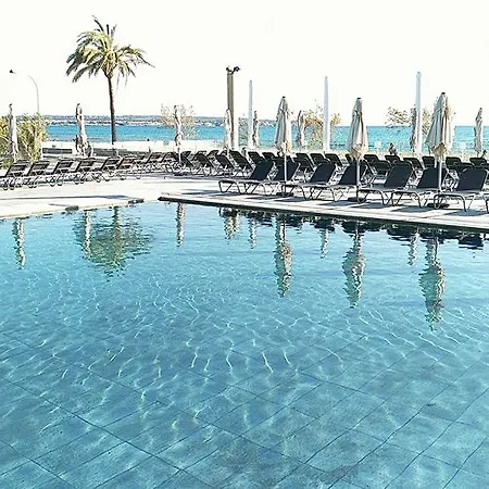Hotel apartamentowy Fontanellas Playa 4*