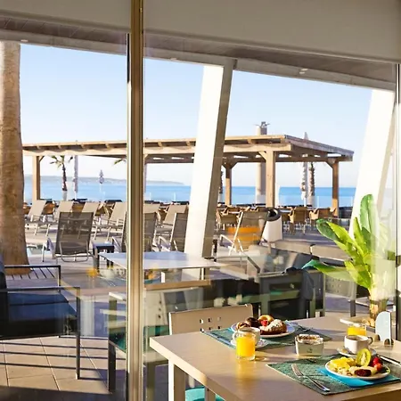 Fontanellas Playa Hotel apartamentowy 4*