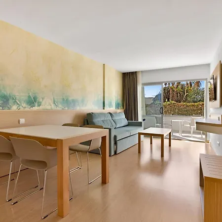 Hotel apartamentowy Fontanellas Playa 4*