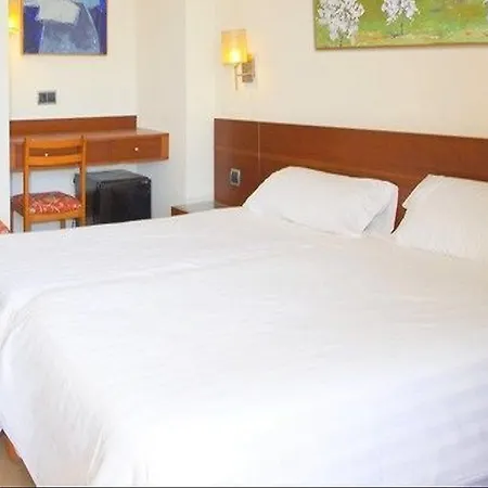 Fontanellas Playa Hotel apartamentowy